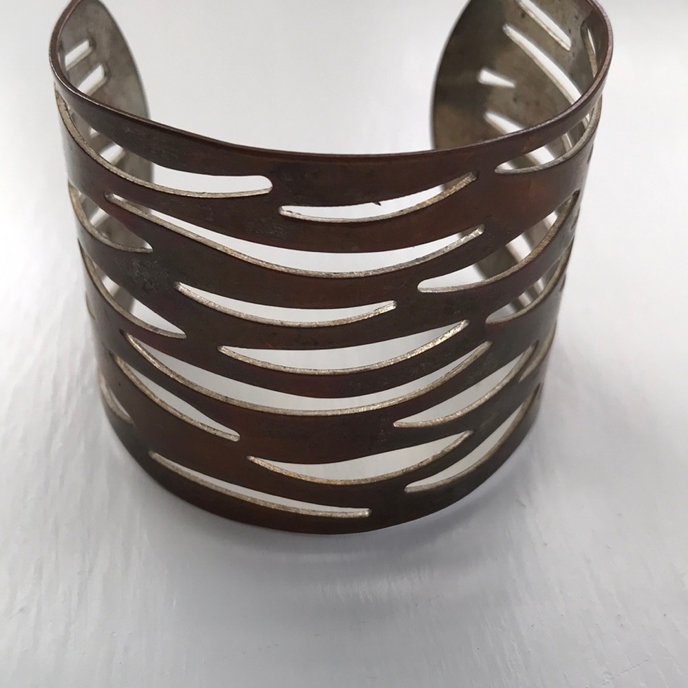 Ladies brown metal bracelet